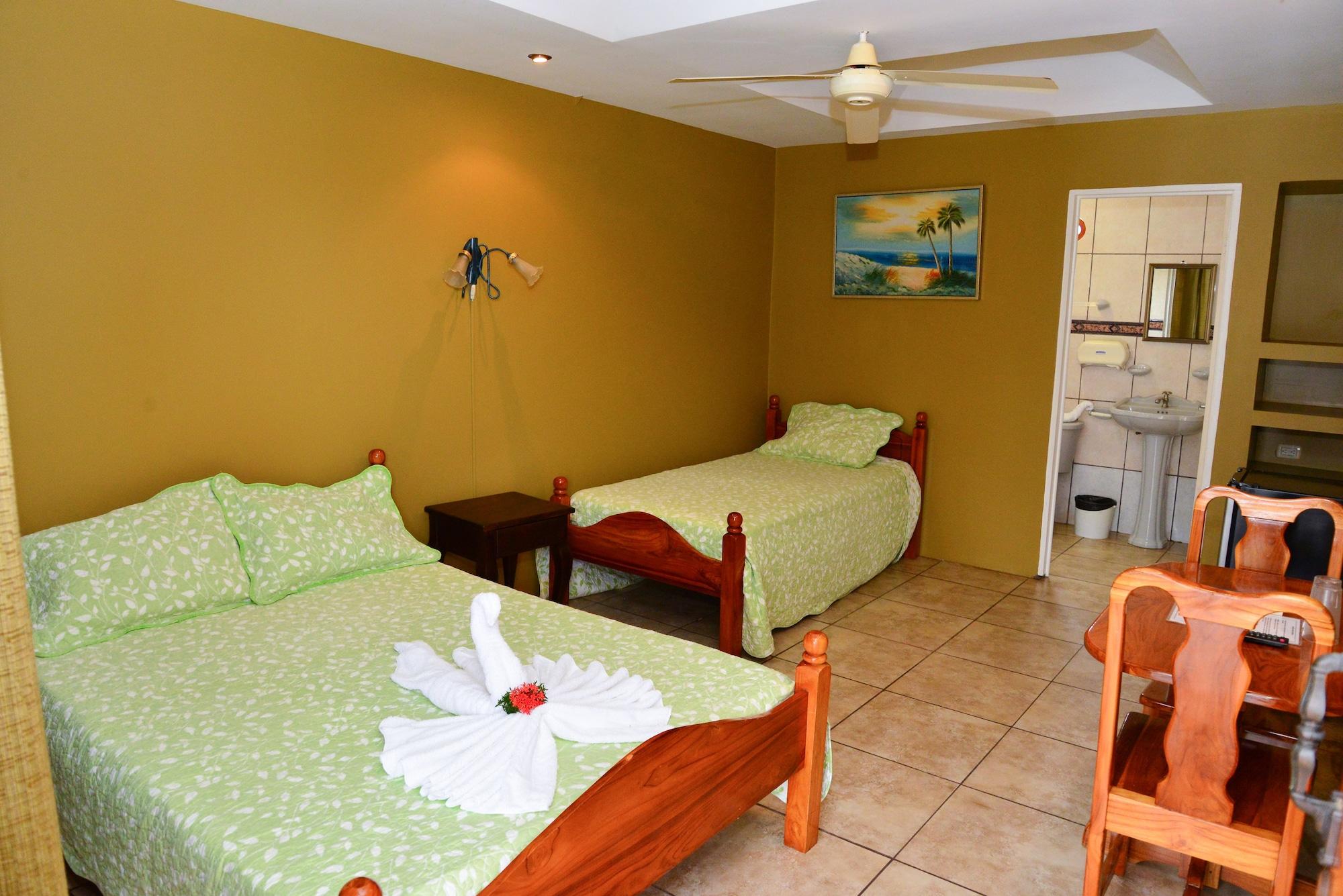 Hotel Le Priss Manuel Antonio Exterior foto