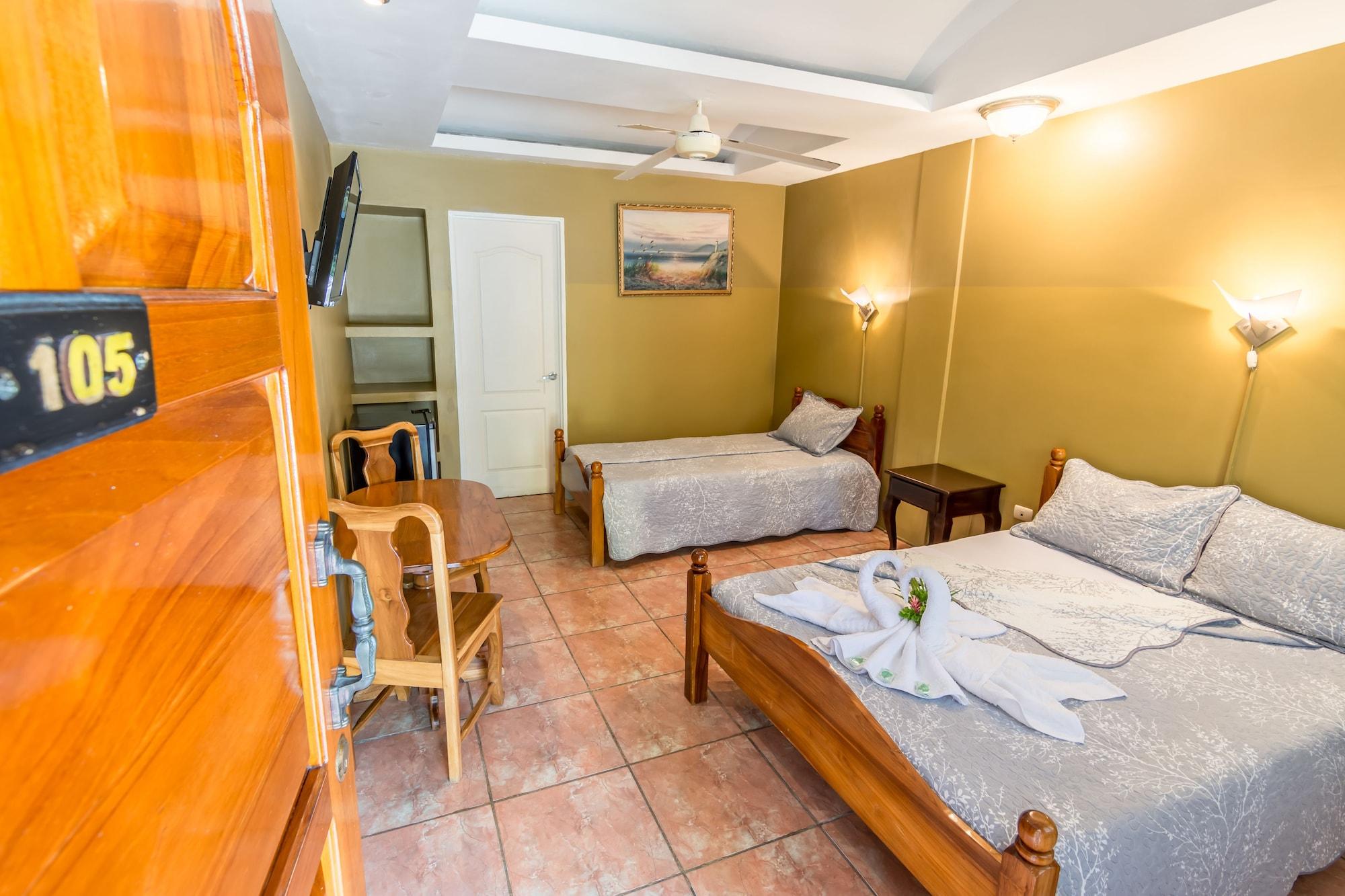 Hotel Le Priss Manuel Antonio Exterior foto