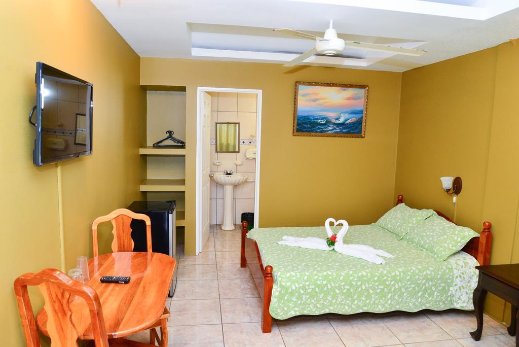 Hotel Le Priss Manuel Antonio Exterior foto